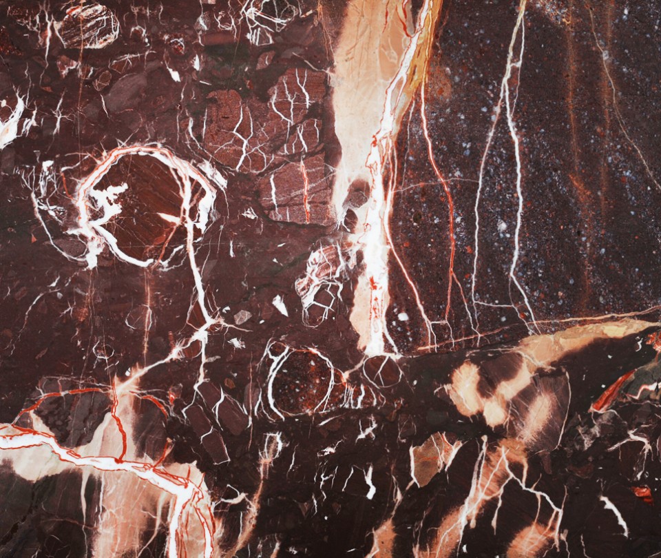 CUARȚIT ROȘU LEVANTO - Detaliu