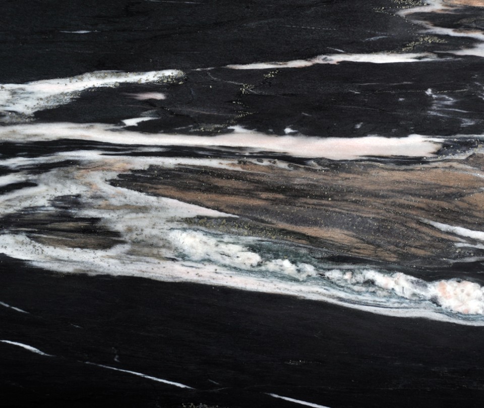 NEGRU MARINE - Detaliu